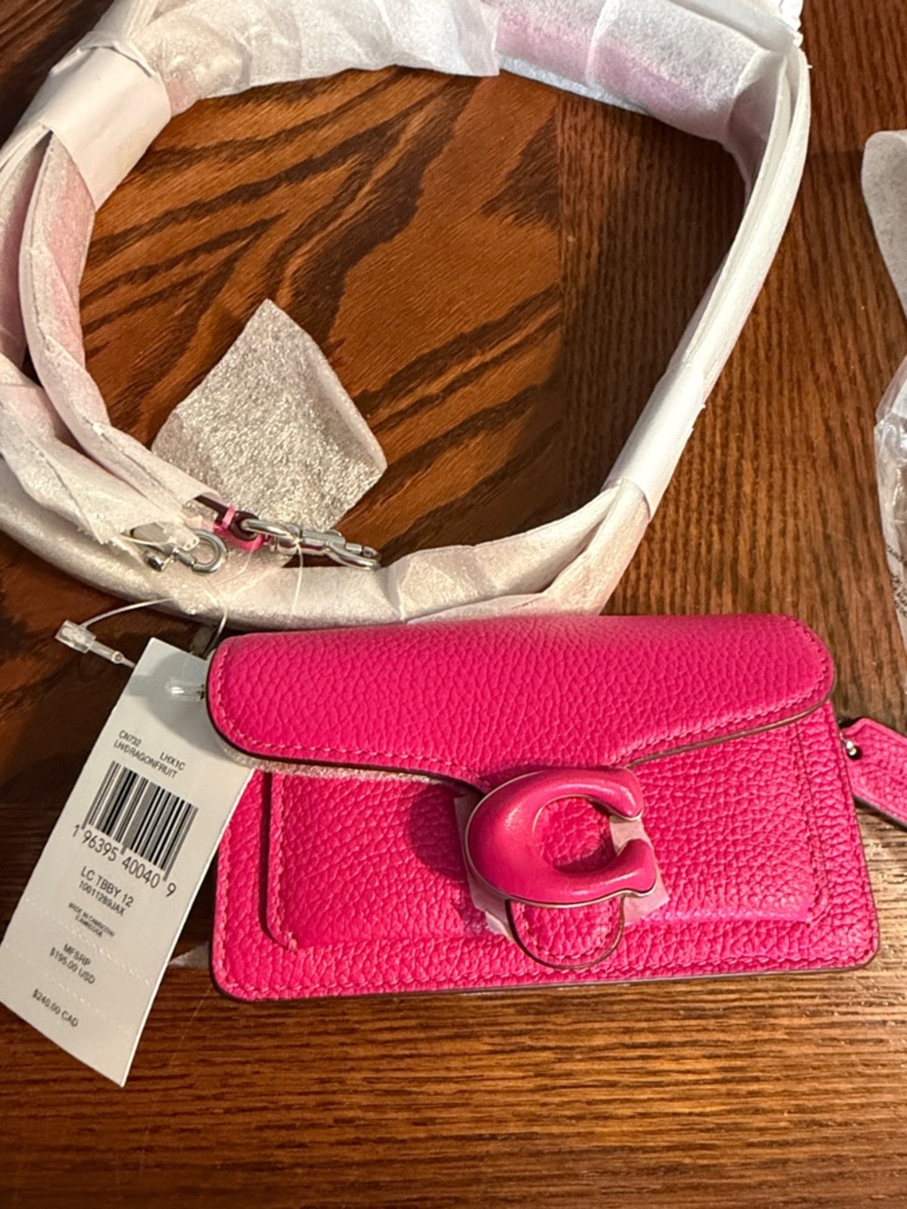 Coach Fuchsia Pebbled Leather Crossbody Wallet with Strap - Picture 2 of 7